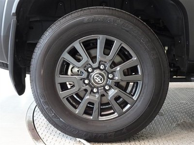 صورة 28 لـ 2025 Toyota LAND CRUISER 250