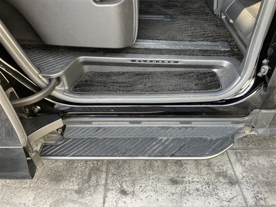 صورة 24 لـ 2023 Toyota ALPHARD