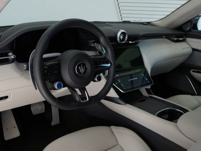 صورة 11 لـ 2025 Maserati GRANTURISMO