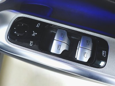 2023 Mercedes-BENZ GLC — миниатюра 20