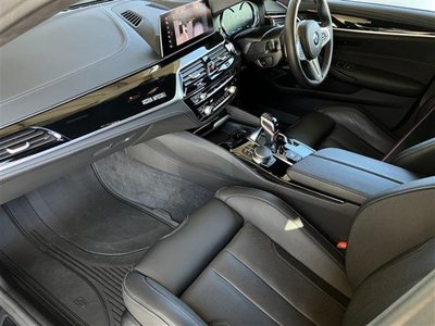 صورة مصغرة 18 لـ 2018 BMW M5