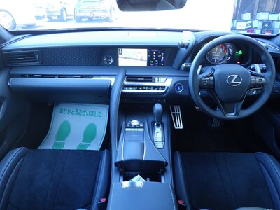 صورة مصغرة 4 لـ 2021 Lexus LC