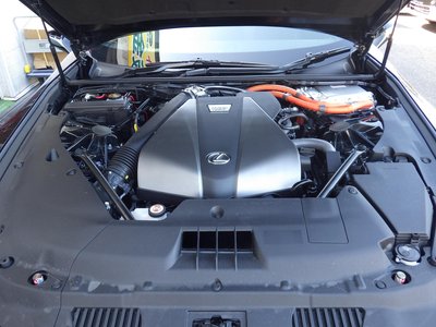 صورة مصغرة 63 لـ 2021 Lexus LC