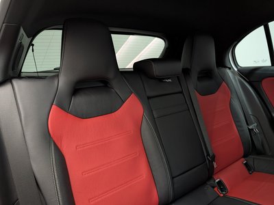 صورة 15 لـ 2024 Mercedes-BENZ A-CLASS AMG