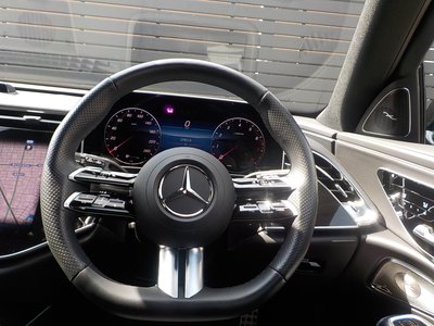 2025 Mercedes-BENZ E-CLASS 缩略图 10