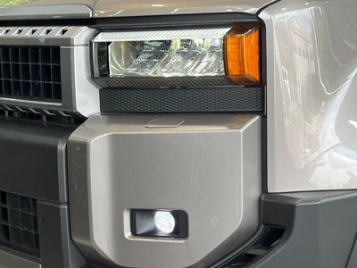 2025 Toyota LAND CRUISER 250 photo 12