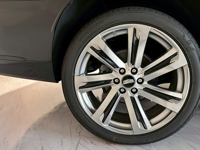2025 Cadillac ESCALADE 缩略图 18