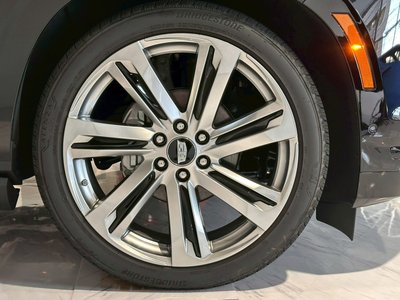 2025 Cadillac ESCALADE 缩略图 17