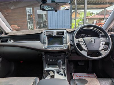 2012 Toyota CROWN ATHLETE 照片 2