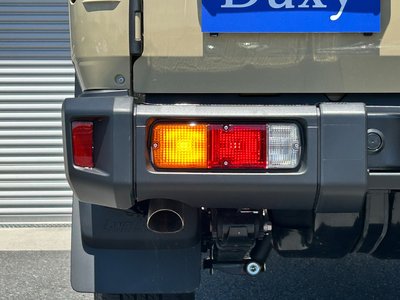 2025 Toyota LAND CRUISER 70 thumbnail 26