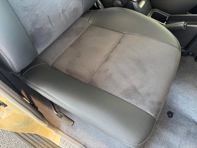 2025 Toyota LAND CRUISER 70 thumbnail 33