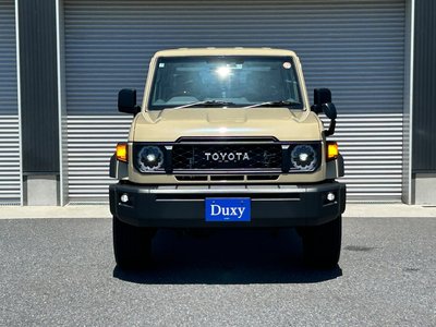 2025 Toyota LAND CRUISER 70 photo 8