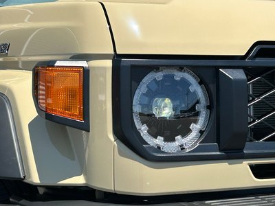 2025 Toyota LAND CRUISER 70 photo 13