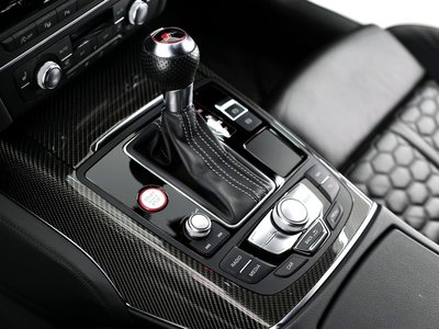 2015 AUDI RS6 AVANT 照片 43