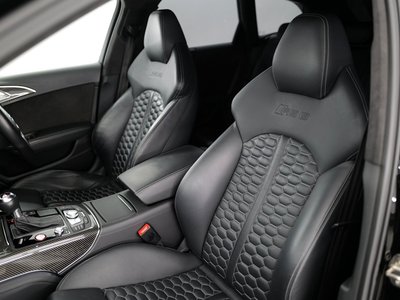 2015 AUDI RS6 AVANT 照片 25