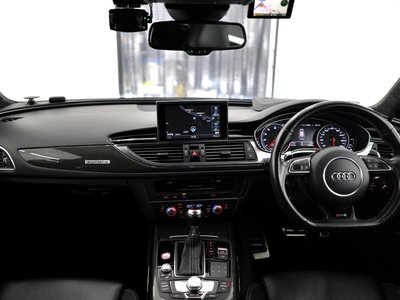 2015 AUDI RS6 AVANT 照片 16