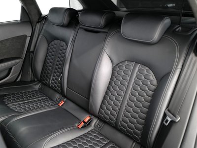 2015 AUDI RS6 AVANT 照片 29