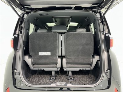 2024 Toyota ALPHARD — фото 36