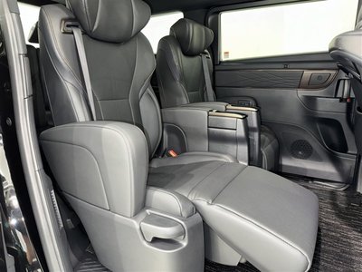 2024 Toyota ALPHARD — фото 31