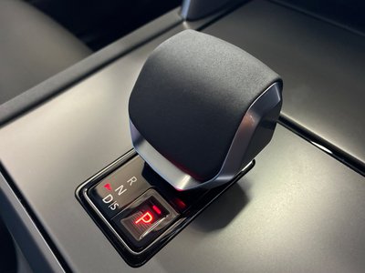 2025 LAND Rover DISCOVERY SPORT thumbnail 18