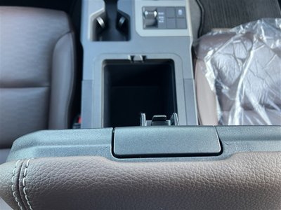 2024 Toyota LAND CRUISER 250 照片 35