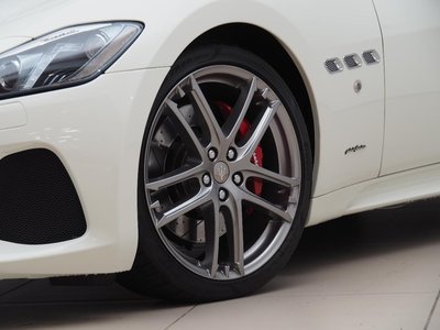 2018 Maserati GRANTURISMO 照片 4