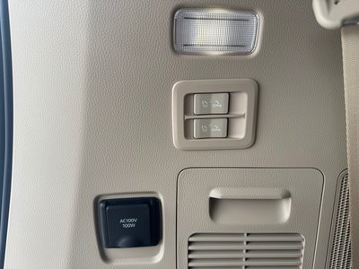 2025 Toyota LAND CRUISER 300 照片 8