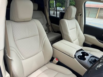 2025 Toyota LAND CRUISER 300 照片 47