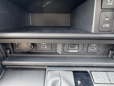 2025 Toyota LAND CRUISER 300 照片 39