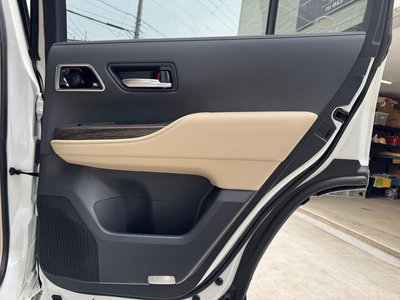 2025 Toyota LAND CRUISER 300 照片 56