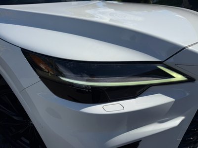 2023 Lexus RX photo 16