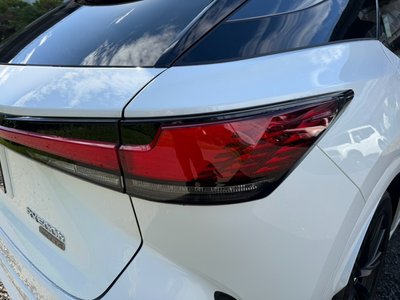 2023 Lexus RX thumbnail 26