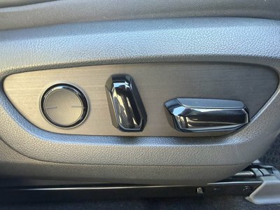 2023 Lexus RX thumbnail 40