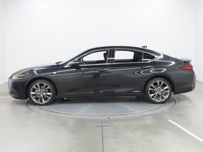 2021 Lexus ES — миниатюра 7