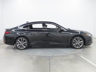 2021 Lexus ES — миниатюра 6