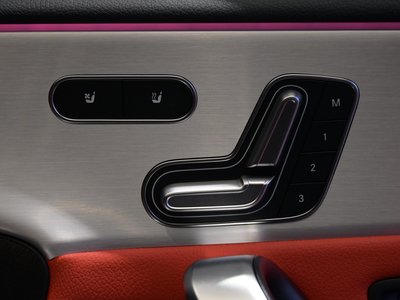 صورة مصغرة 19 لـ 2025 Mercedes-BENZ A-CLASS AMG