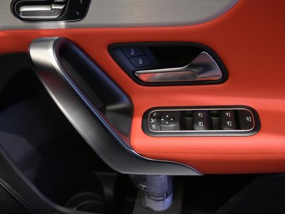 صورة مصغرة 21 لـ 2025 Mercedes-BENZ A-CLASS AMG