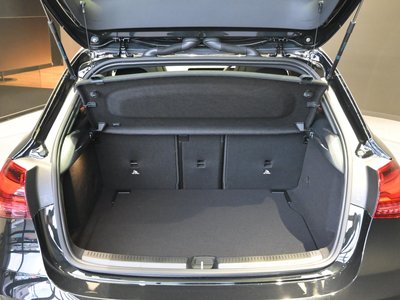 صورة مصغرة 63 لـ 2025 Mercedes-BENZ A-CLASS AMG
