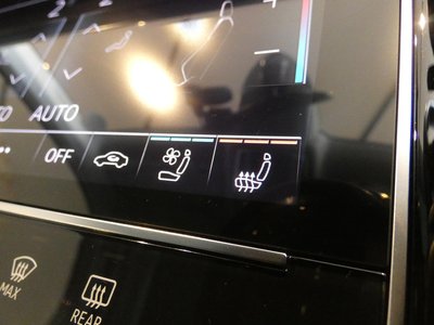 2020 AUDI S8 缩略图 91