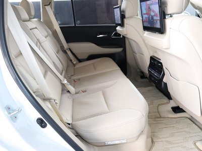 2023 Toyota LAND CRUISER 300 — фото 33