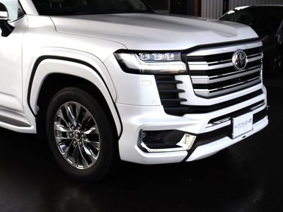 2023 Toyota LAND CRUISER 300 — фото 45