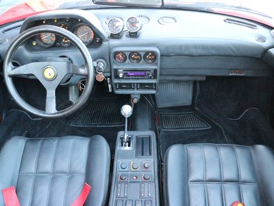 1988 Ferrari 328 GTS 照片 73