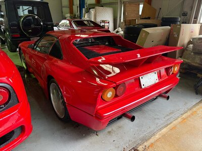 1988 Ferrari 328 GTS 照片 20