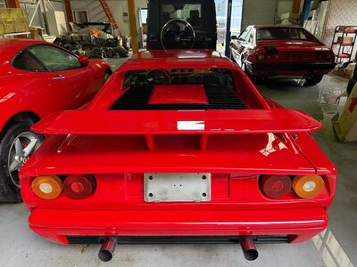 1988 Ferrari 328 GTS 照片 23