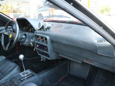 1988 Ferrari 328 GTS 照片 72