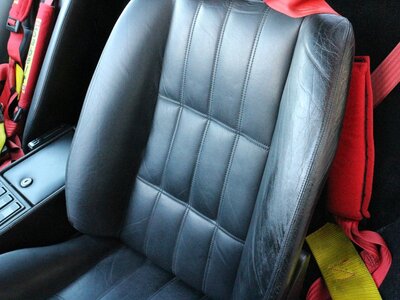 1988 Ferrari 328 GTS 照片 83