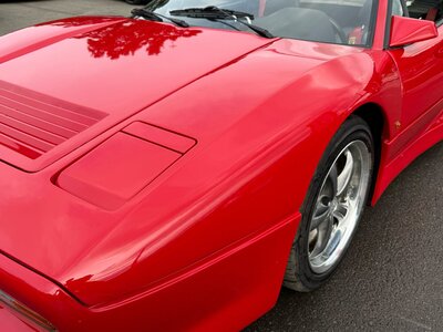 1988 Ferrari 328 GTS 照片 30