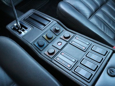 1988 Ferrari 328 GTS 照片 88