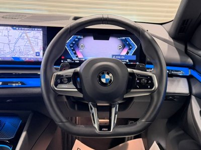 2025 BMW 5 SERIES 缩略图 51