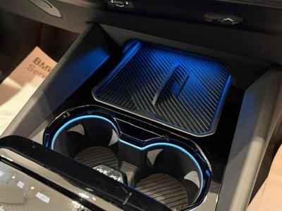 2025 BMW 5 SERIES 缩略图 38
